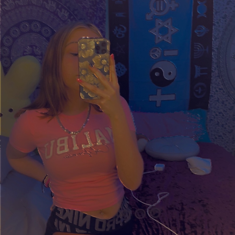 Meet your Posher, Bayley